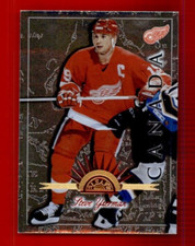 1997-98 Leaf International #4 Steve Yzerman