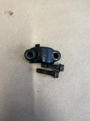 2001 Yamaha Bear Tracker 250 Front Brake Master Clamp & Bolts B614 — 第 1/4 张图片