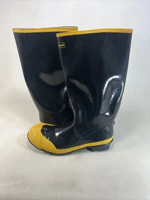 LaCrosse Men’s Economy Knee 16” Steel Toe Work Boot, Black, US Size 12 M - Image 1 of 4