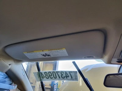 Driver Sun Visor Sedan Canada Market Vinyl Fits 06-11 BMW 323i 525940 Foto 1 de 2