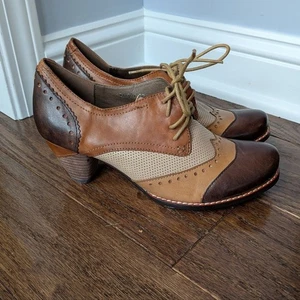 L'Artiste Women's Brown Leather Bardot Pumps Size 39/8.5 - Picture 1 of 12