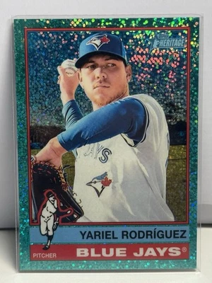 2025 Topps Heritage - Yariel Rodriguez #357 Chrome Aqua Sparkle Refractor - Image 1 of 3