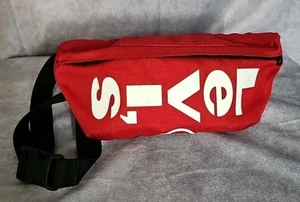 Brand New LEVI’S RED FANNY PACK ADJUSTABLE WAIST BELT BAG CROSS BODY LEVIS JEANS - Picture 1 of 8