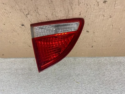 2007 to 2012 Hyundai Veracruz Inner Tail Light Left Driver Side OEM R3194 DW - Image 1 of 4