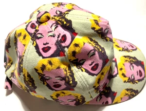 Raro berretto Andy Warhol Marilyn Monroe nuovo con etichette con orlo medio regolabile - Foto 1 di 11