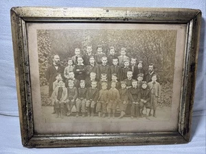 1870 viktorianisches Foto antiker Holzrahmen 9”x7” gerahmte Schrift auf Rückseite in Fotos - Bild 1 von 8