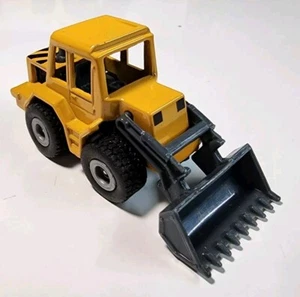 SIKU 802 Construction Front Loader Yellow/Gray HO Diecast/Plastic - Picture 1 of 11