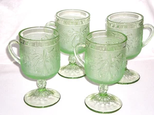 CHANTILLY GRÜNE TASSEN MIT FUSS 4 GLÄSER DIADEM EXKLUSIVES SANDWICHMUSTER - 8 OZ EA - Bild 1 von 8