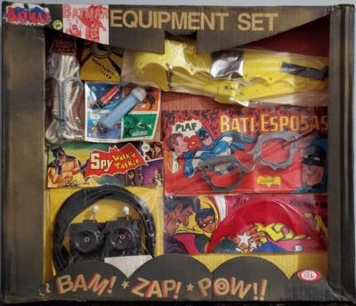 Rare Vintage 1966 Ideal Batman Utility Belt parts MIP Plastirama Argentina - Image 1 of 3
