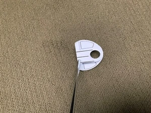 41”. IN POWERBILT WHITE ONE PUTT BL200 MALLET PUTTER W COVER VERY NICE BRAND NEW - Picture 1 of 5