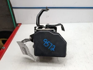 Conjunto de actuador y bomba de pieza de freno antibloqueo bomba ABS para 15 LEXUS RC350 - Imagen 1 de 10