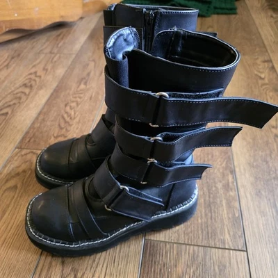 Demonia 女式靴子 8 码,Lilith 211 黑色 — 第 1/4 张图片