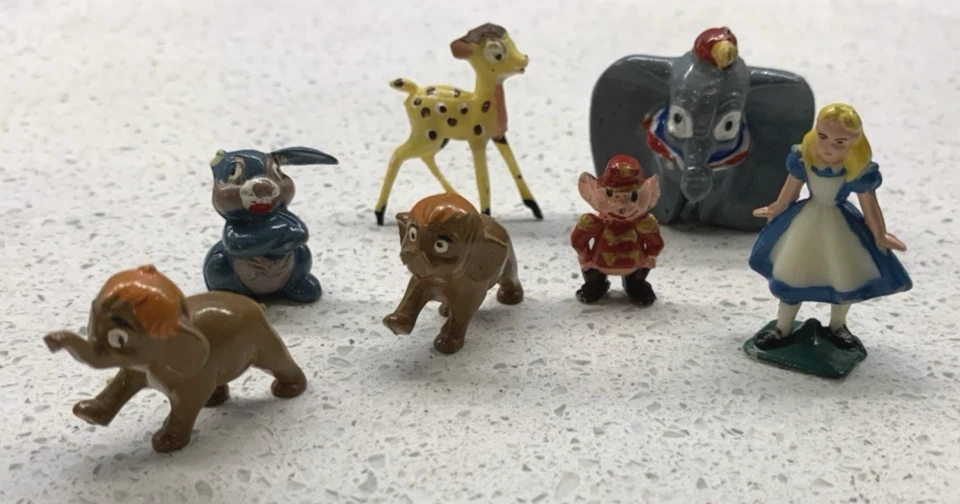 Винтажные фигурки Disneykin 7 Bambi Thumper Dumbo Timothy Mouse Alice Elephants - Изображение 1 из 1