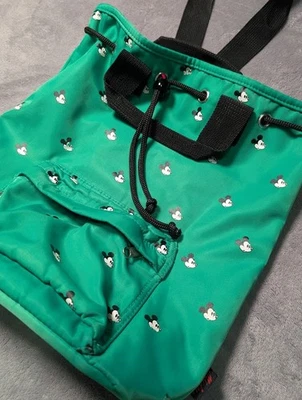 Mini Mochila Bolso Bandolera Forever 21 X Disney Estampado Mickey Mouse Verde Foto 1 de 4