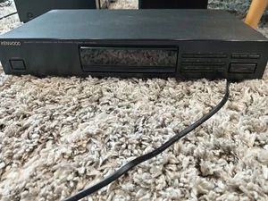 Kenwood KT-1030L Quartz Synthesizer AM-FM Stereo Tuner Radio Audio HiFi Separate - Picture 1 of 7