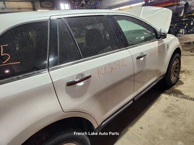 Puerta trasera derecha pasajero UG-White Platinum se adapta a 11-15 MKX 1294573 Foto 1 de 4