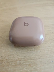 Original Beats by Dr. Dre Fit Pro A2578 SOLO ESTUCHE DE CARGA DUNE KIM K - Imagen 1 de 5