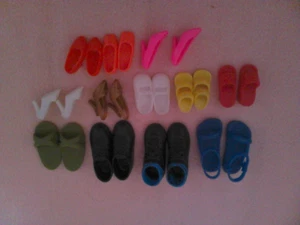 Puppenschuhe für Barbie Ken ua - Bild 1 von 1