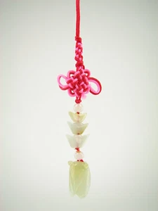 Chinese Natural Variegated Jade Hanging Charm Amulet Feng Shui - Cicada #603 - Picture 1 of 2