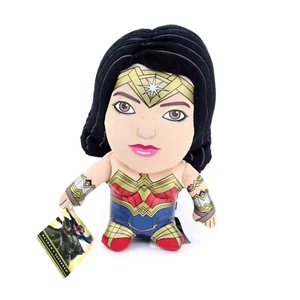 Batman vs Superman: Dawn of Justice - Wonder Woman Stofftier Figur / Puppe, 7 Zoll  - Bild 1 von 3