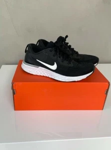 Nike Odyssey React Black Running Damen Sneaker, UK 2,5, EUR 35,5 mit Karton - Bild 1 von 12