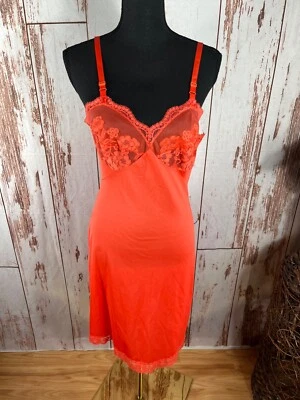 Gossard Artemis Vintage Slip Encaje Hecho en EE. UU. Deslizamiento Completo Rojo 34 Promedio Foto 1 de 4