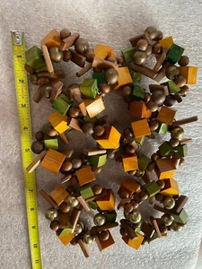 Set of Six NWOT Colorful Wood Pieces & Beads Napkin Rings / Holders - Picture 1 of 5