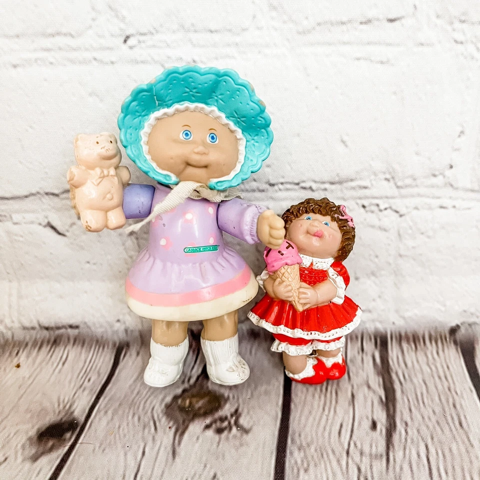 Vtg 1984 Cabbage Patch Kids Poseable PVC Figures Lot Dress Bonnet Bear Ice Cream - Image 1 of 4