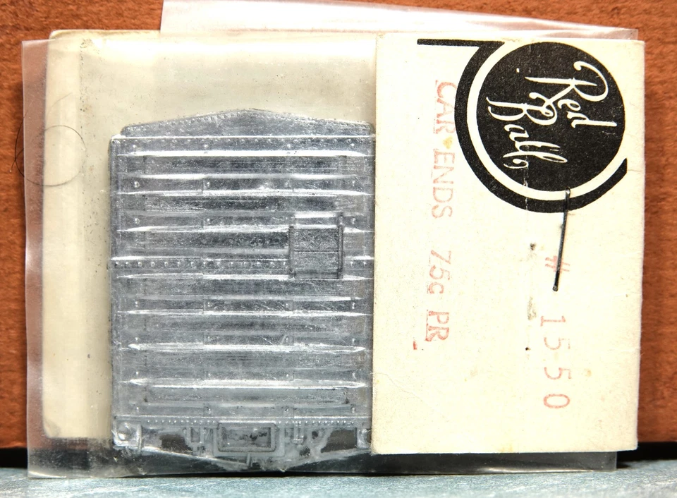 КРАСНЫЙ ШАР HO МАСШТАБ ГРУЗОВОЙ ВАГОН КОНЦЫ ДРЕДНОУТ # 1550 - Изображение 1 из 1