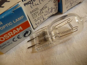 Bulb HALOGEN 240V 350W tungsten floodlighting 64505 P2A Gu6.35 .. 10 - Picture 1 of 1