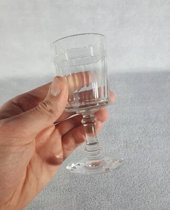 Verre à vin de Bordeaux Cristal BACCARAT Taillé 8557 Forme Cylindrique Chicago - Imagen 1 de 6