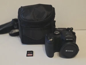 Kodak Pixpro AZ255 Digital Camera Mirrorless Bridge Compact, Case + Memory Card - Picture 1 of 2