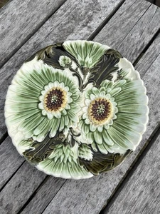 Antiker Vintage Majolika Teller floral grün - Bild 1 von 6