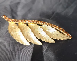 Vintage strukturierte Brosche goldfarben Blatt Bernsteinfarben Strassrand unsigniert - Bild 1 von 6