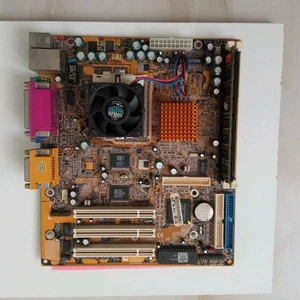 Retrocomputer Scheda Madre PCNet HT2001 0016 + CPU AMD Celeron 566 MHz + RAM 128 - Foto 1 di 23