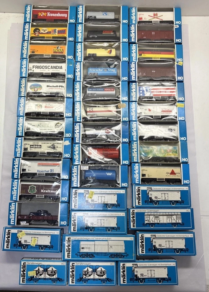 Marklin Individual Rolling Stock Cars. Tank Cars , Wagons, Flat Cars Etc. 39pcs - Image 1 of 4
