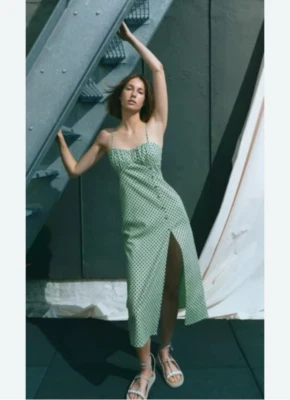 Vestido Zara Verde Lunares Midi Mezcla de Lino Tirantes Abertura S Verano Cottagecore Foto 1 de 4