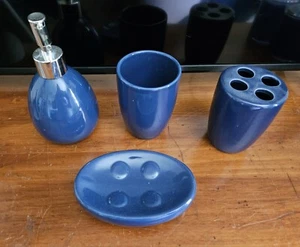 bathroom accessories set - Picture 1 of 1
