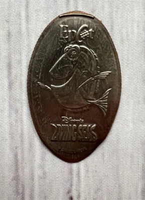 Cuarto prensado coleccionable Disney Epcot Living Seas Finding Nemo Fish Foto 1 de 3