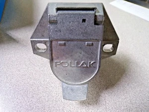 7-Way Female Socket (K) - Picture 1 of 4