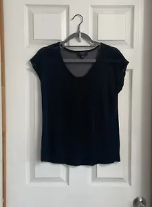 Barneys New York Co-op V-Neck Short Sleeve Tee Shirt Size XS - Picture 1 of 5