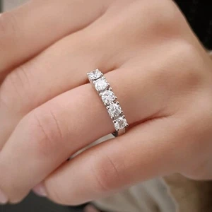 Anello donna veretta in Oro bianco 750 18 kt con 5 Diamanti 1 carato F / VS - Foto 1 di 13