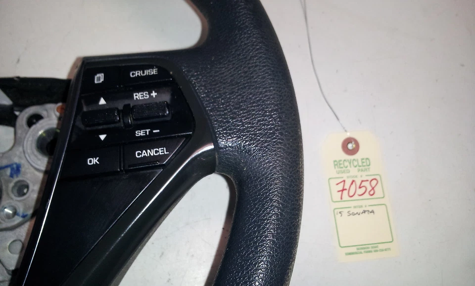 Volante Hyundai Sonata 2015 OEM #7058 Foto 1 de 1