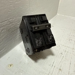 Siemens ITE Q240 2P 40A 120/240V Typ QP Steckschutzschalter 40 Ampere 2-polig - Bild 1 von 7