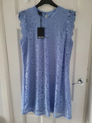 Pieces васильковый синий кружевное платье. Размер 16. Новый с этикетками - Изображение 1 из 4