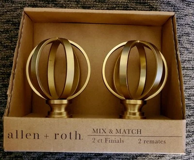 Acabados de oro cepillado Allen + Roth para varillas de 1" de diámetro 5184148 Foto 1 de 2