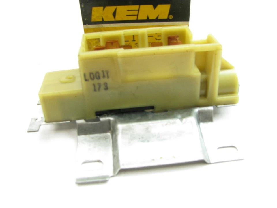 Kemparts UL14-31 点火启动开关 1991 - 1996 雪佛兰 Beretta & Corsica — 第 1/3 张图片