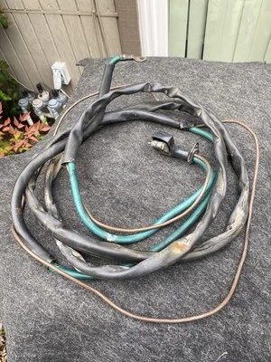 Cable batería Fiat 124 Spider 2000 (y anteriores) Foto 1 de 3