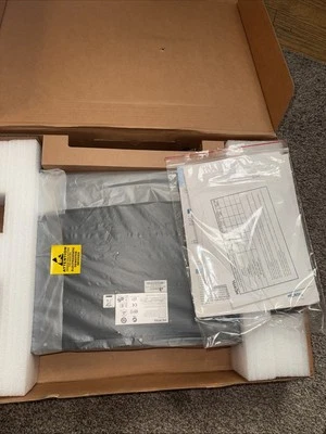 New NORTEL BES120-24T PWR Business Ethernet PoE Switch Unused - Image 1 of 3