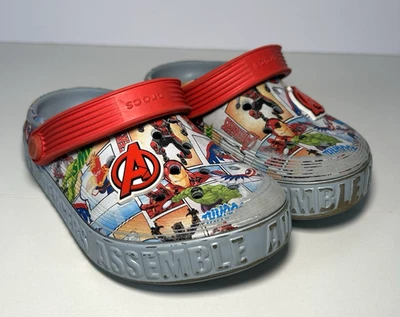 Crocs Avengers Off Court для мальчиков старшего возраста малышей/младенцев размер C 11 с потертостями - Изображение 1 из 4